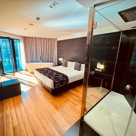 Hotel Inffinit Vigo Exterior foto