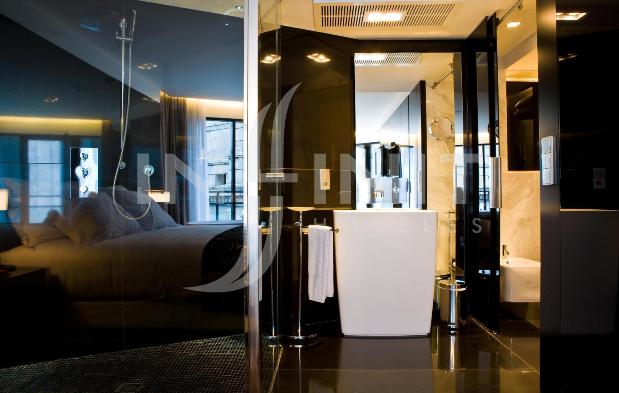 Hotel Inffinit Vigo Habitación foto