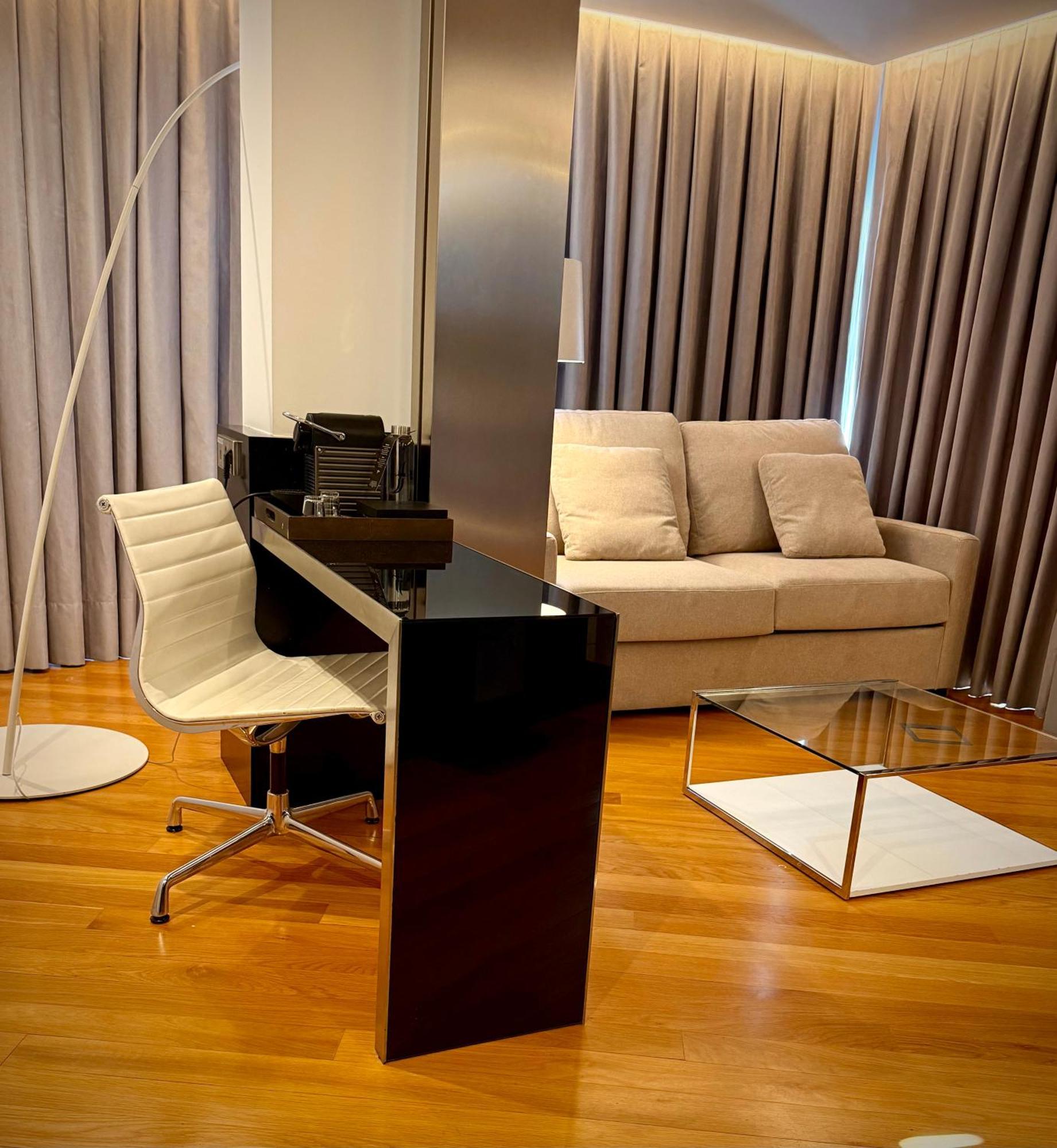 Hotel Inffinit Vigo Exterior foto